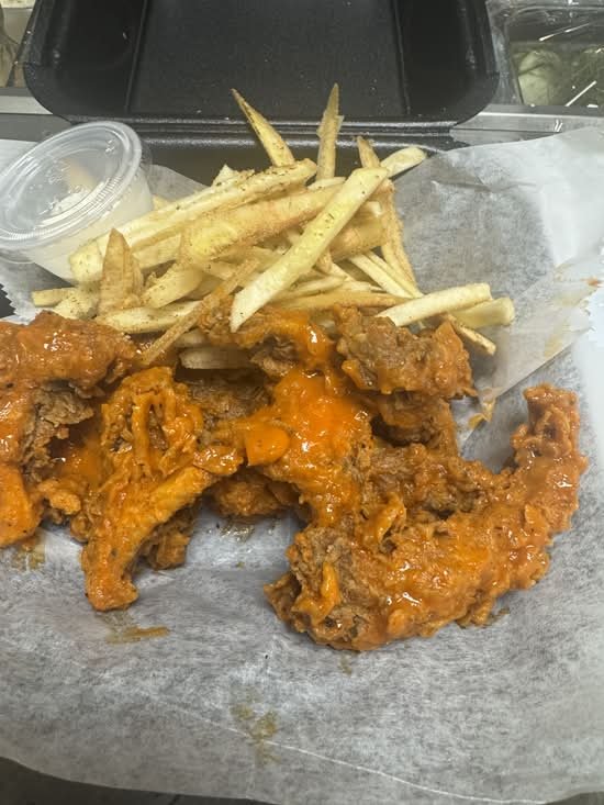Buffalo Blaze mushroom wings